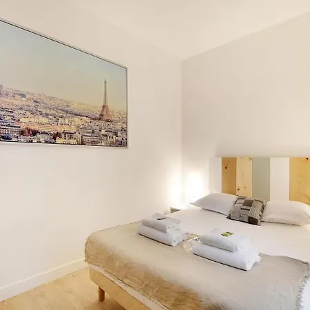 Апартаменты Superb 2br - Montmartre Париж