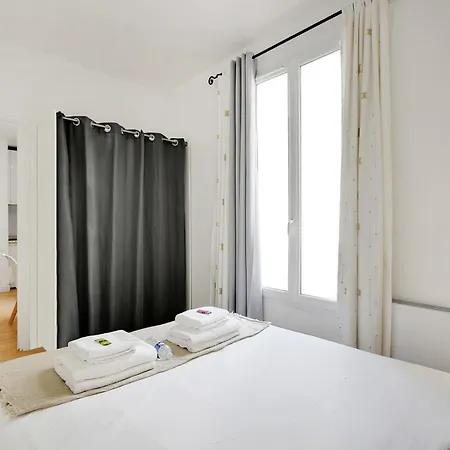 Апартаменты Superb 2br - Montmartre *